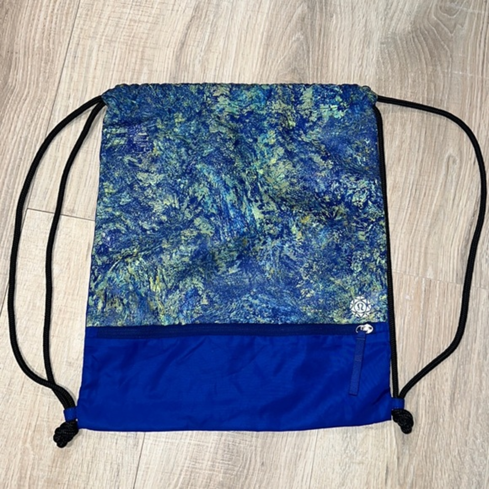 Lululemon Drawstring Backpack 2019 Seawheeze - image 1